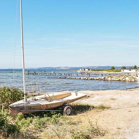 3 Bedroom Amazing In Сasa de vacaciones Ebeltoft